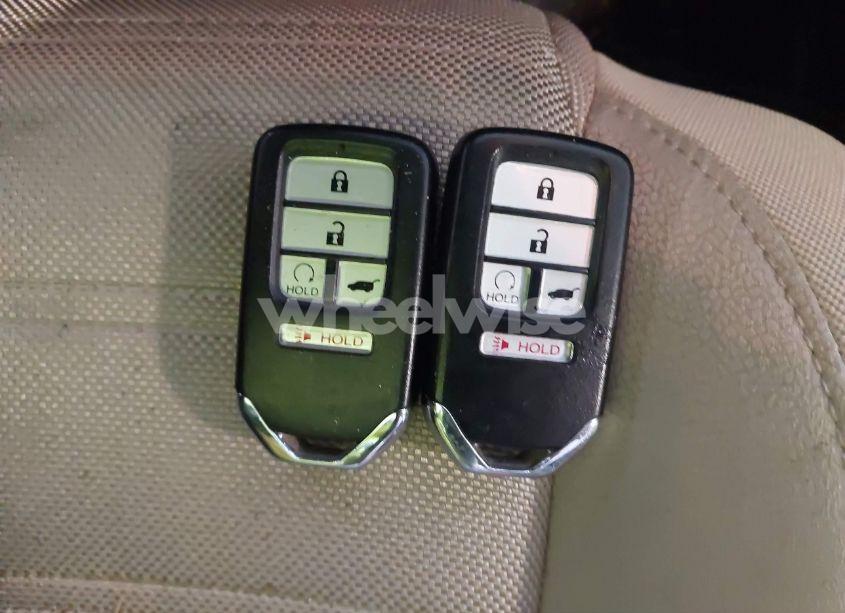 Photo 11 of 2019 Honda Cr-v EX (VIN 2HKRW2H56KH641449)