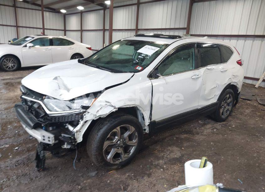 Photo 2 of 2019 Honda Cr-v EX (VIN 2HKRW2H56KH641449)