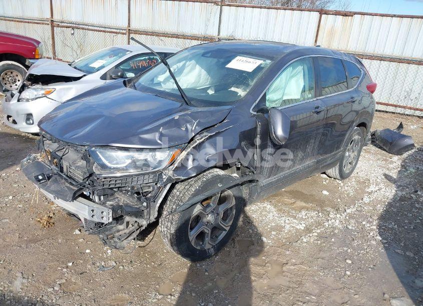Photo 2 of 2019 Honda Cr-v EX (VIN 2HKRW2H56KH671695)