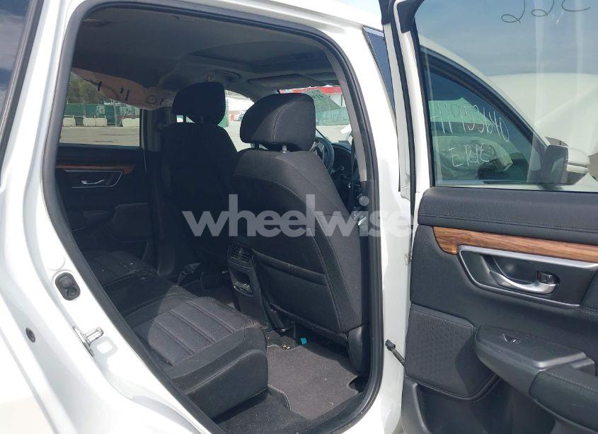 Photo 8 of 2018 Honda Cr-v EX (VIN 2HKRW2H57JH669386)