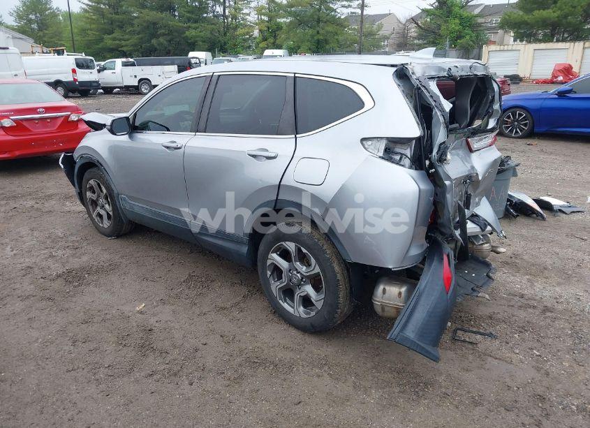 Photo 3 of 2018 Honda Cr-v EX (VIN 2HKRW2H57JH683093)