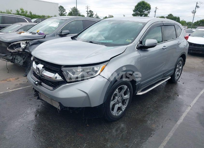 Photo 2 of 2018 Honda Cr-v EX (VIN 2HKRW2H57JH686236)