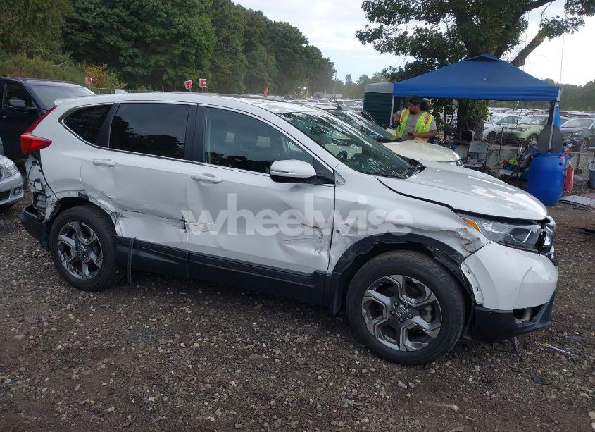 Photo 13 of 2019 Honda Cr-v EX (VIN 2HKRW2H57KH659846)