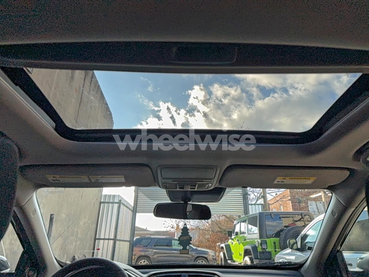 Photo 11 of 2017 HONDA CR-V EX (VIN 2HKRW2H58HH644037)