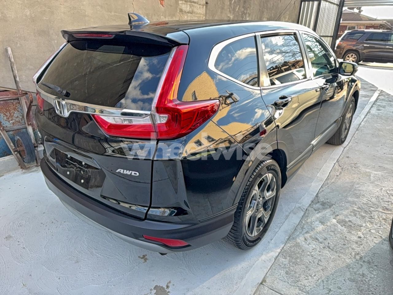 Photo 4 of 2017 HONDA CR-V EX (VIN 2HKRW2H58HH644037)