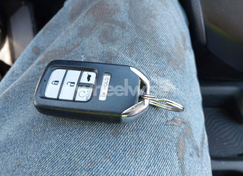 Photo 11 of 2018 Honda Cr-v EX (VIN 2HKRW2H59JH609772)