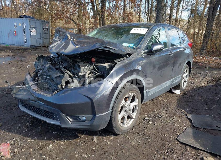 Photo 2 of 2018 Honda Cr-v EX (VIN 2HKRW2H59JH615460)