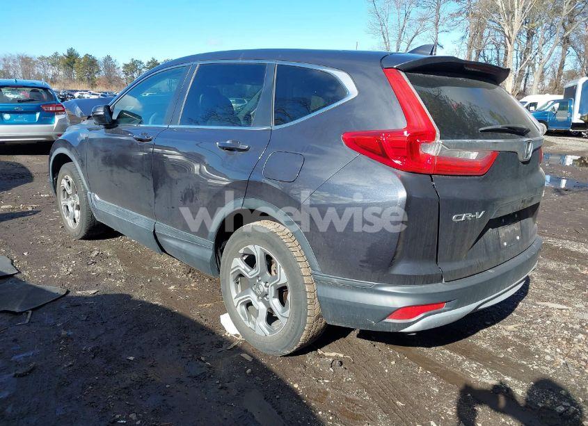 Photo 3 of 2018 Honda Cr-v EX (VIN 2HKRW2H59JH615460)