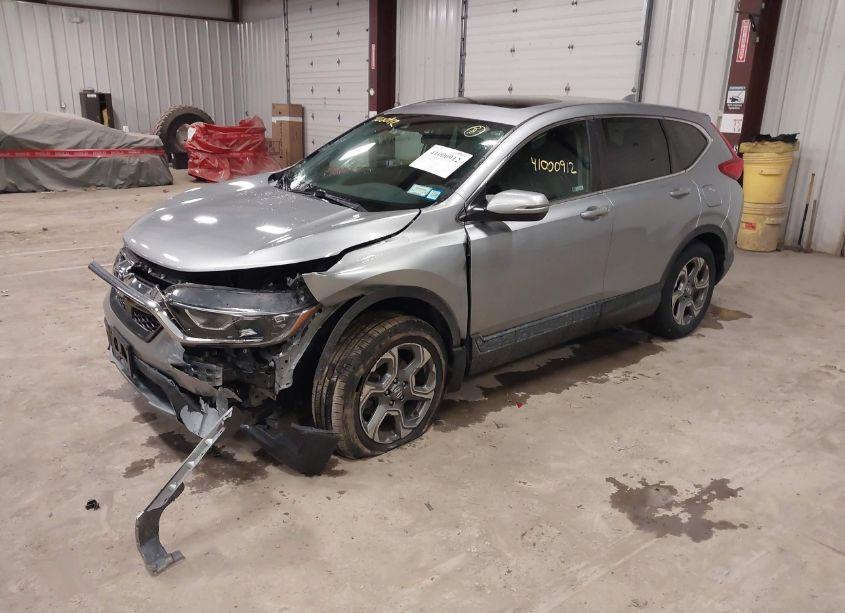 Photo 2 of 2019 Honda Cr-v EX (VIN 2HKRW2H59KH660741)
