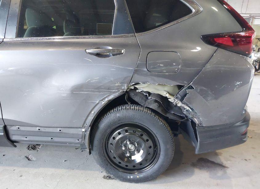 Photo 6 of 2022 Honda Cr-v AWD EX (VIN 2HKRW2H59NH636900)