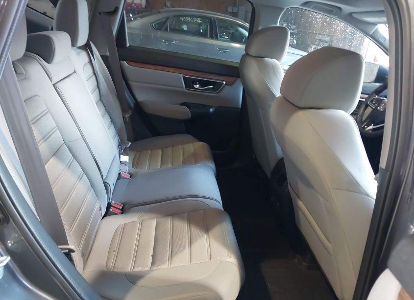 Photo 8 of 2022 Honda Cr-v AWD EX (VIN 2HKRW2H59NH636900)