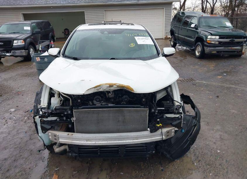 Photo 13 of 2017 Honda Cr-v EX (VIN 2HKRW2H5XHH608284)