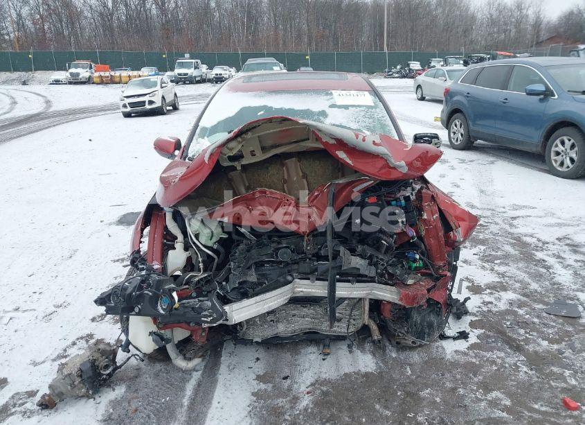 Photo 12 of 2018 Honda Cr-v EX (VIN 2HKRW2H5XJH617136)