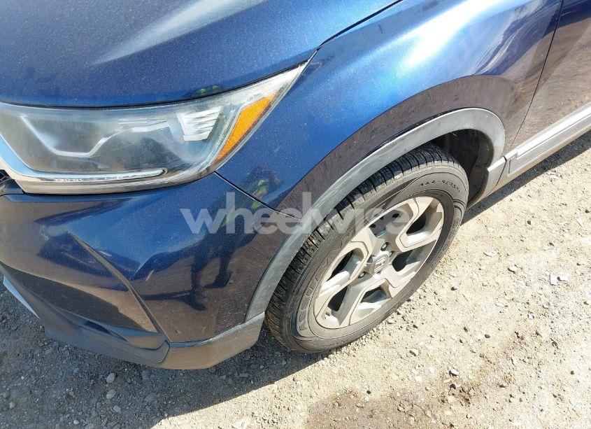 Photo 6 of 2018 Honda Cr-v EX (VIN 2HKRW2H5XJH621185)