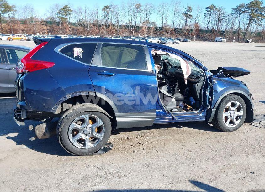 Photo 12 of 2018 Honda Cr-v EX (VIN 2HKRW2H5XJH622837)