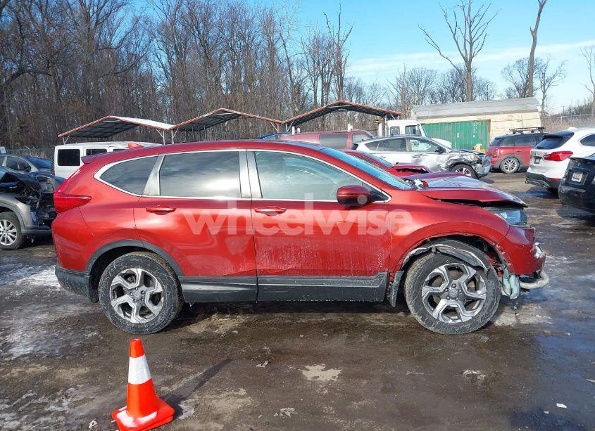 Photo 13 of 2018 Honda Cr-v EX (VIN 2HKRW2H5XJH649035)