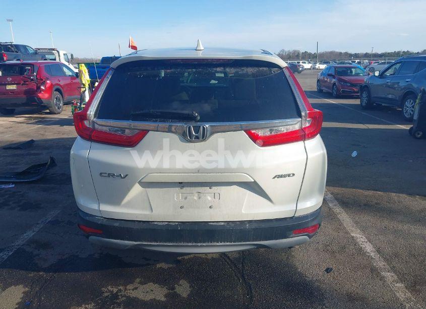Photo 16 of 2018 Honda Cr-v EX (VIN 2HKRW2H5XJH670175)