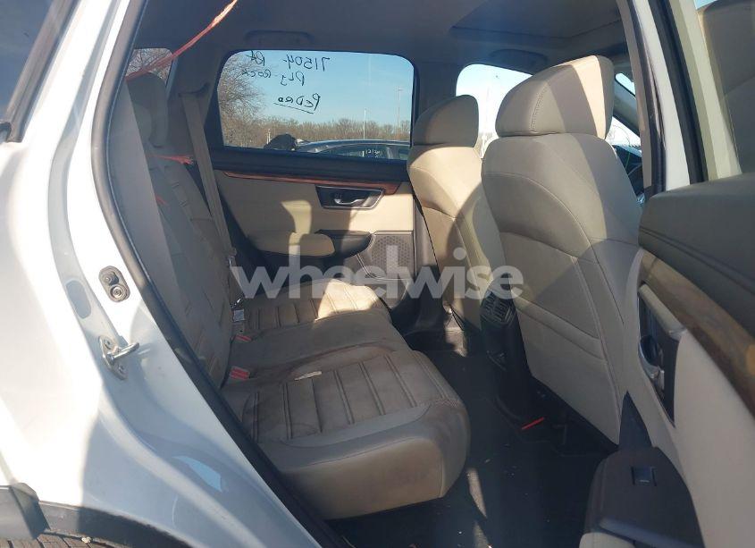 Photo 8 of 2018 Honda Cr-v EX (VIN 2HKRW2H5XJH670175)