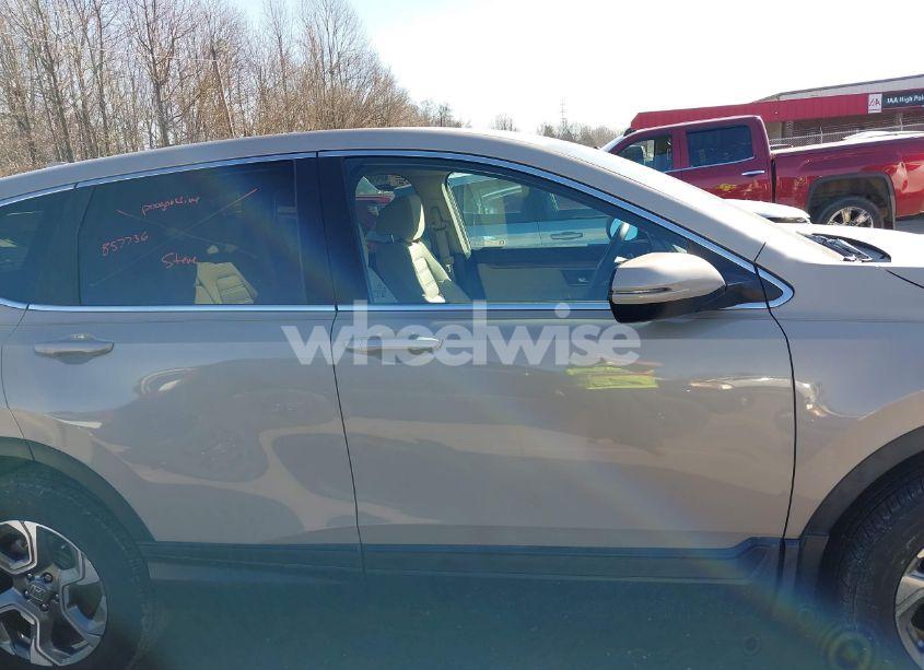 Photo 13 of 2019 Honda Cr-v EX (VIN 2HKRW2H5XKH612956)