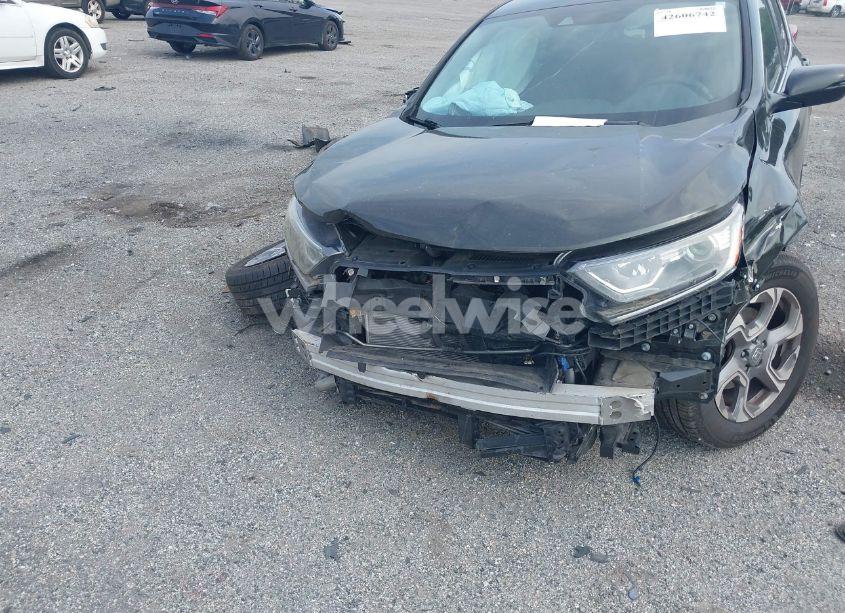 Photo 6 of 2019 Honda Cr-v EX (VIN 2HKRW2H5XKH614495)