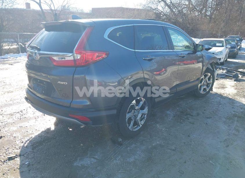 Photo 4 of 2019 Honda Cr-v EX (VIN 2HKRW2H5XKH667231)