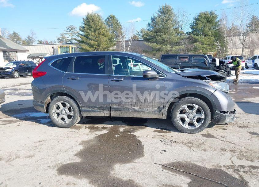 Photo 13 of 2019 Honda Cr-v EX (VIN 2HKRW2H5XKH671764)