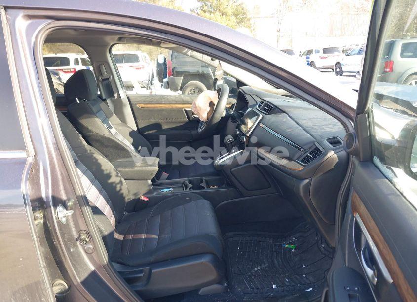 Photo 5 of 2019 Honda Cr-v EX (VIN 2HKRW2H5XKH671764)