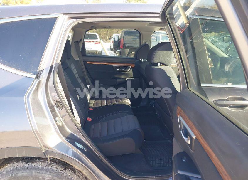 Photo 8 of 2019 Honda Cr-v EX (VIN 2HKRW2H5XKH671764)