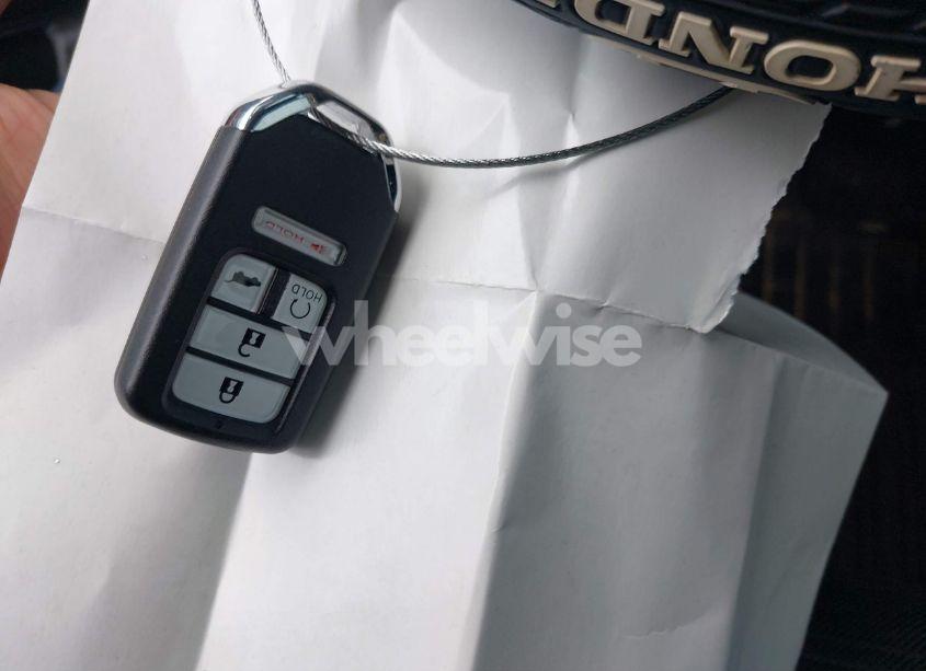 Photo 10 of 2022 Honda Cr-v AWD EX (VIN 2HKRW2H5XNH632256)