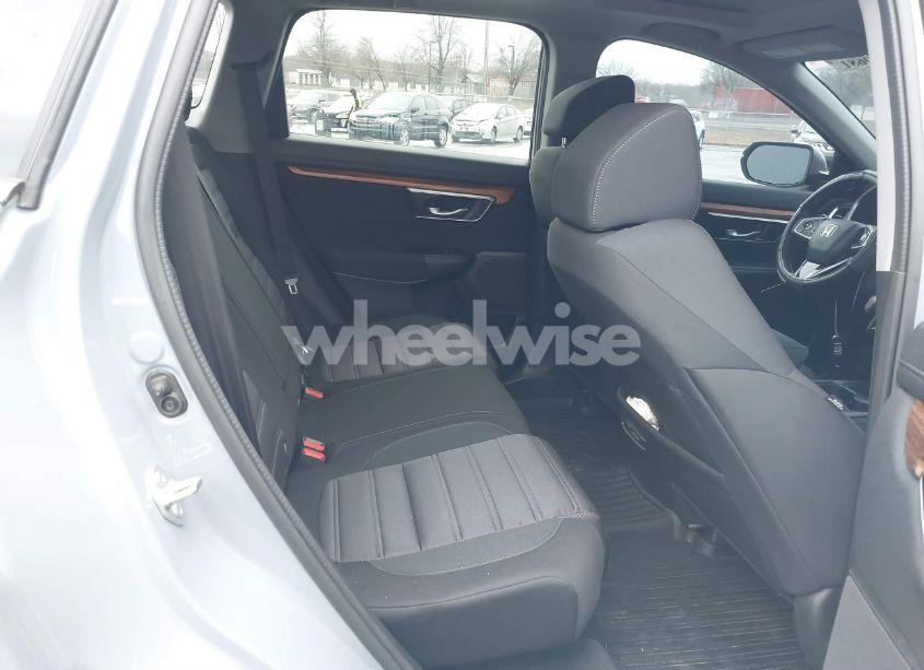 Photo 8 of 2022 Honda Cr-v AWD EX (VIN 2HKRW2H5XNH632256)