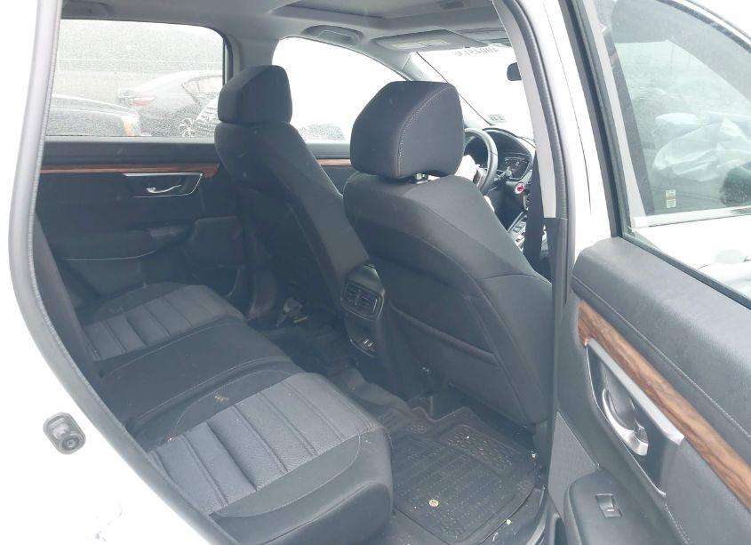 Photo 8 of 2022 Honda Cr-v AWD EX (VIN 2HKRW2H5XNH659246)