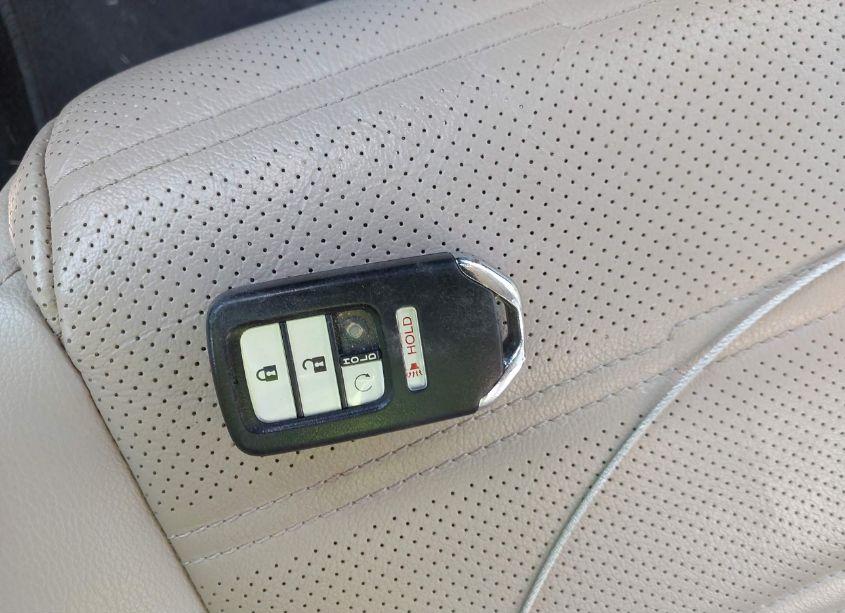 Photo 11 of 2019 Honda Cr-v EX-L (VIN 2HKRW2H80KH627346)