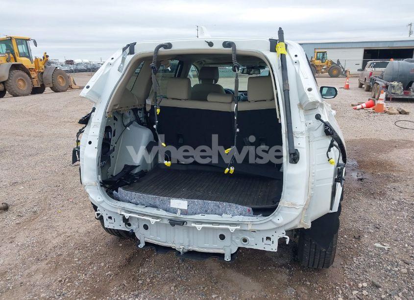 Photo 6 of 2018 Honda Cr-v EX-L/EX-L NAVI (VIN 2HKRW2H81JH657065)