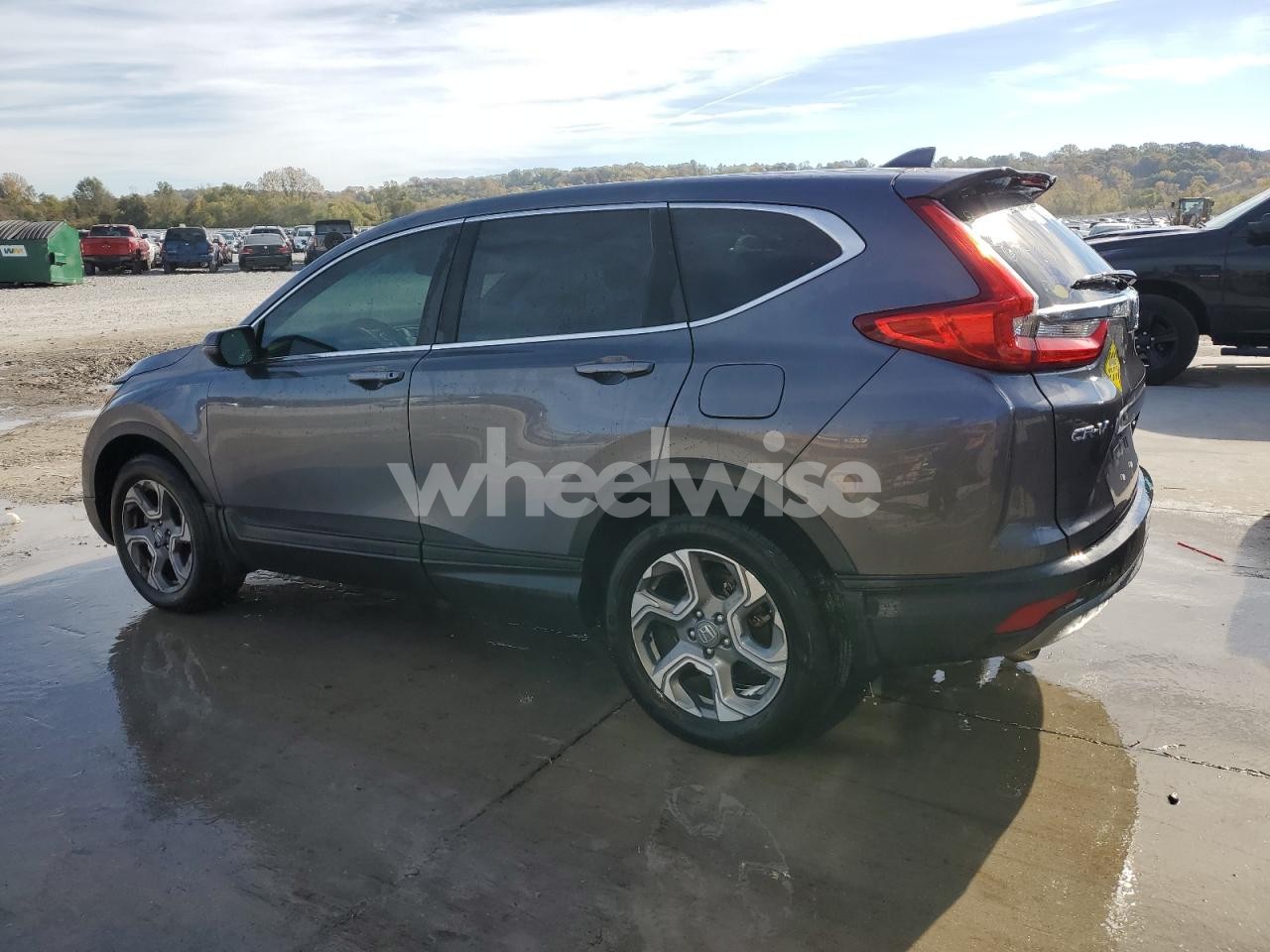 Photo 2 of 2018 HONDA CR-V EXL (VIN 2HKRW2H81JH698733)