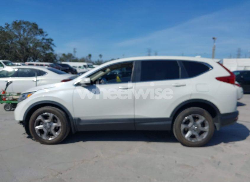 Photo 14 of 2018 Honda Cr-v EX-L/EX-L NAVI (VIN 2HKRW2H82JH616458)
