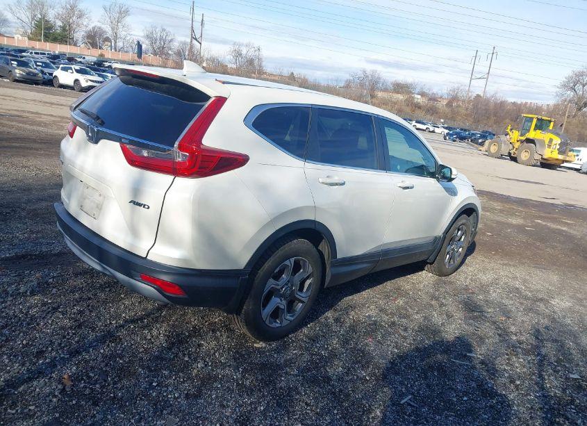 Photo 4 of 2018 Honda Cr-v EX-L/EX-L NAVI (VIN 2HKRW2H82JH631591)