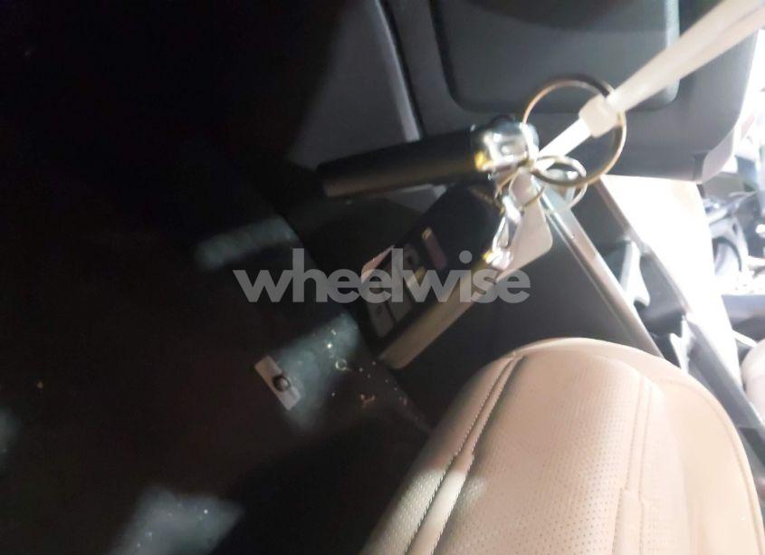 Photo 11 of 2019 Honda Cr-v EX-L (VIN 2HKRW2H82KH624061)