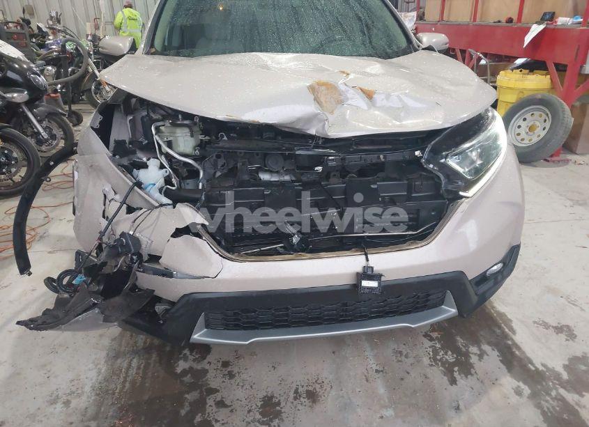 Photo 6 of 2019 Honda Cr-v EX-L (VIN 2HKRW2H82KH624061)