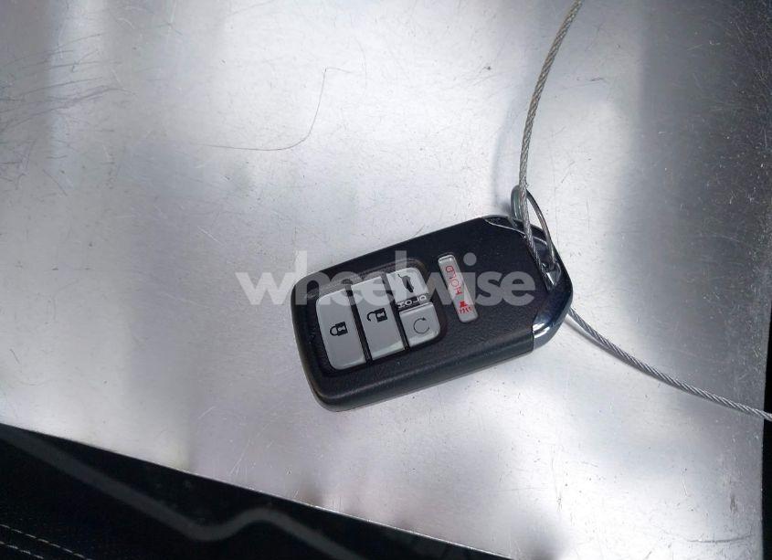 Photo 11 of 2019 Honda Cr-v EX-L (VIN 2HKRW2H82KH660154)