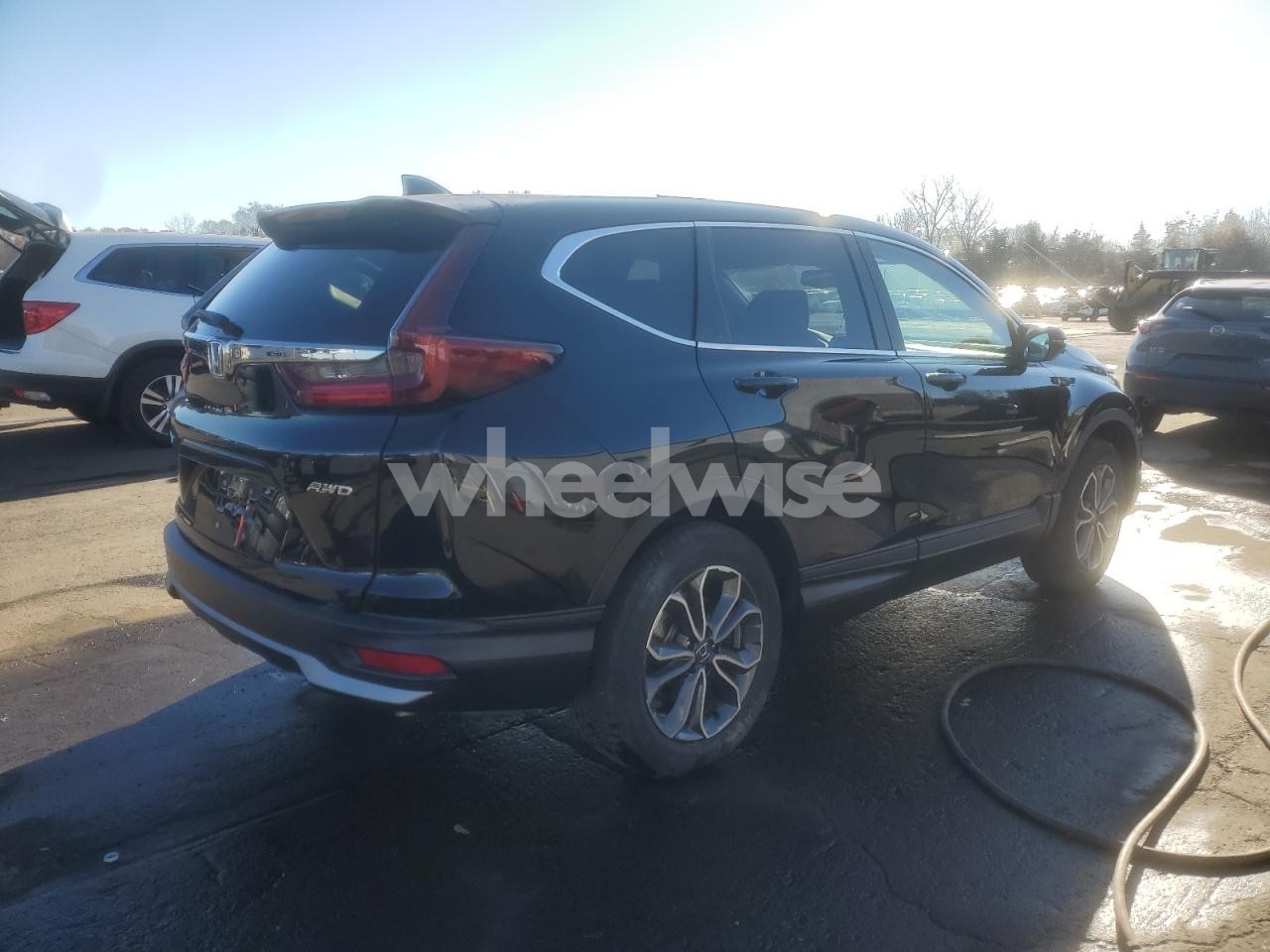 Photo 3 of 2022 HONDA CR-V EXL (VIN 2HKRW2H82NH645495)