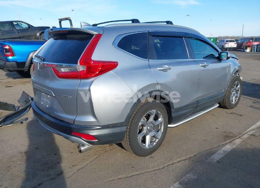 Photo 4 of 2018 Honda Cr-v EX-L/EX-L NAVI (VIN 2HKRW2H83JH619031)