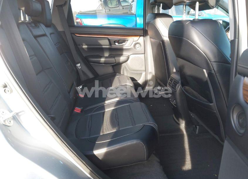 Photo 8 of 2018 Honda Cr-v EX-L/EX-L NAVI (VIN 2HKRW2H83JH619031)