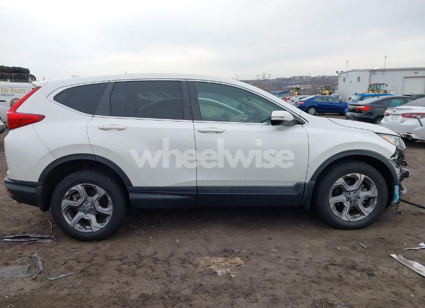 Photo 12 of 2018 Honda Cr-v EX-L/EX-L NAVI (VIN 2HKRW2H83JH671291)