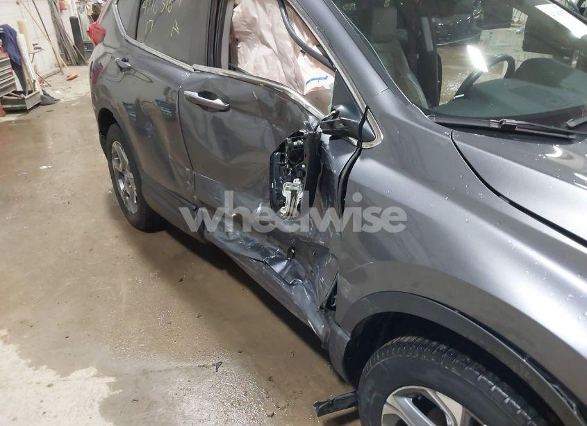 Photo 6 of 2017 Honda Cr-v EX-L/EX-L NAVI (VIN 2HKRW2H84HH689521)