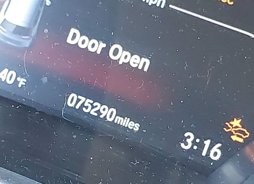 Photo 7 of 2018 Honda Cr-v (VIN 2HKRW2H84JH602299)