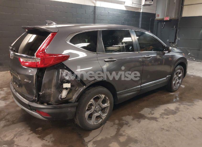 Photo 4 of 2018 Honda Cr-v EX-L/EX-L NAVI (VIN 2HKRW2H86JH629083)