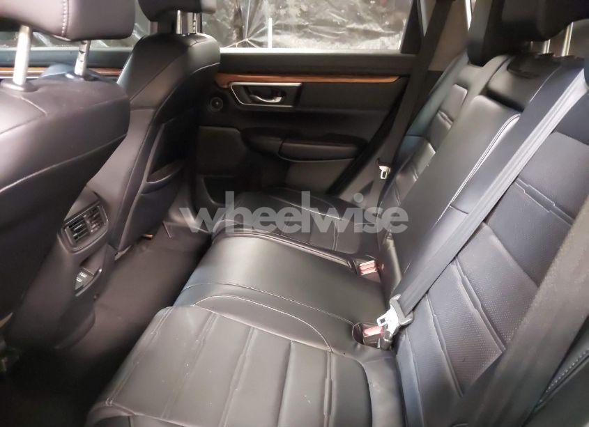 Photo 8 of 2018 Honda Cr-v EX-L/EX-L NAVI (VIN 2HKRW2H86JH629083)