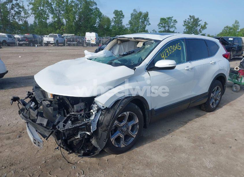 Photo 2 of 2019 Honda Cr-v EX-L (VIN 2HKRW2H86KH677748)