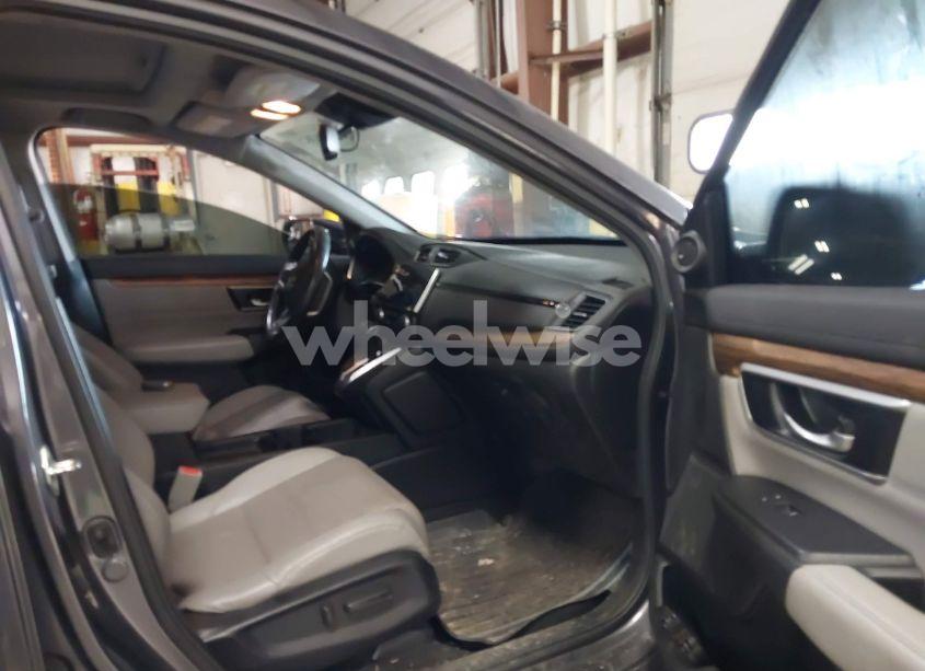 Photo 5 of 2019 Honda Cr-v EX-L (VIN 2HKRW2H87KH638196)