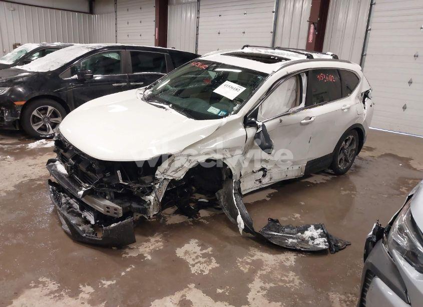 Photo 2 of 2019 Honda Cr-v EX-L (VIN 2HKRW2H88KH647084)